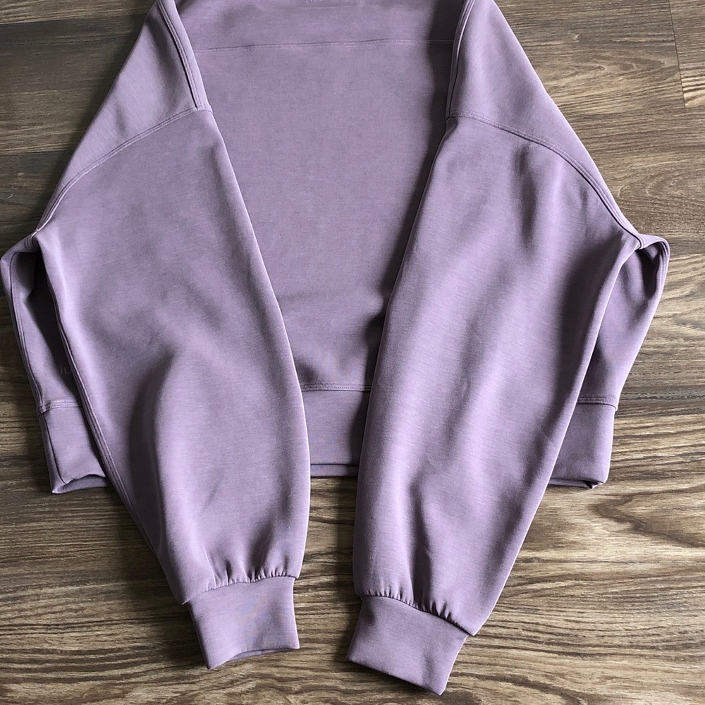 Lululemon Softstreme Perfectly Oversized Cropped Crew Pullover - Picture 8 of 11